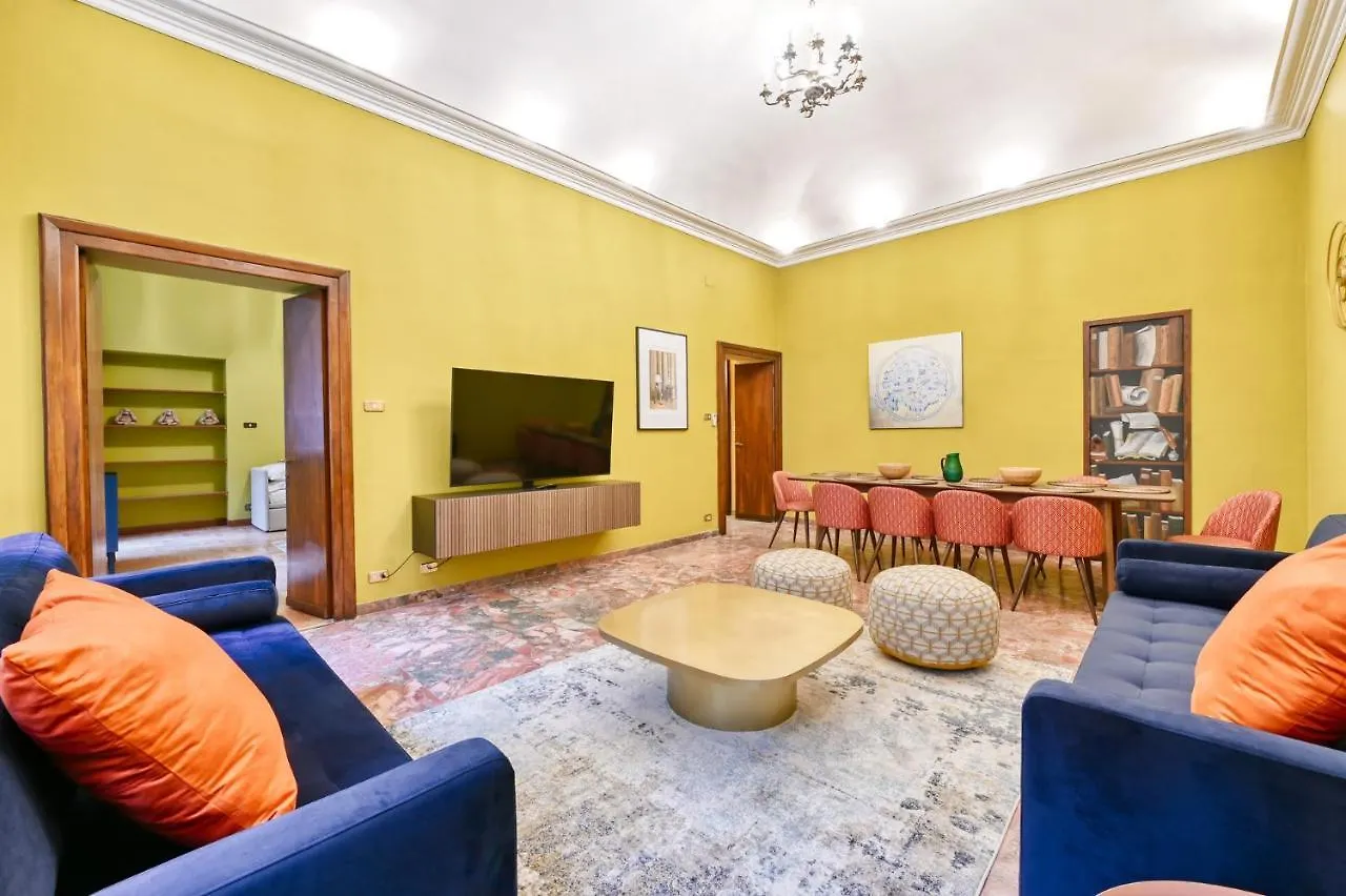 Elegant Oasis Among The Vatican And Via Del Corso Rom Italien