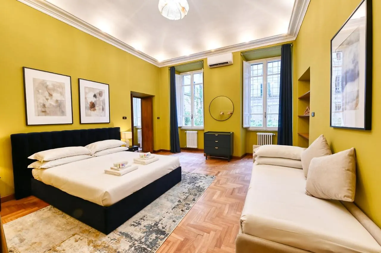 Elegant Oasis Among The Vatican And Via Del Corso Rome