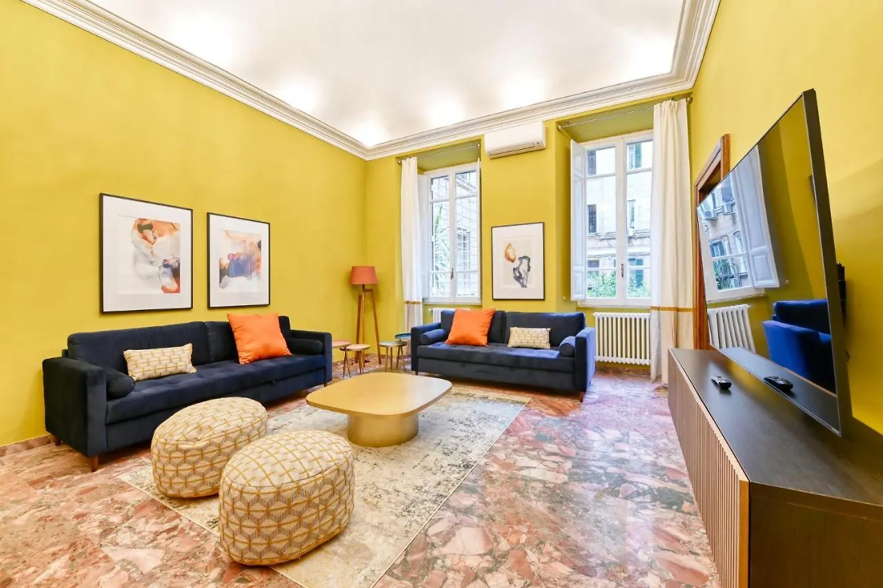 Elegant Oasis Among The Vatican And Via Del Corso Rome 0*,