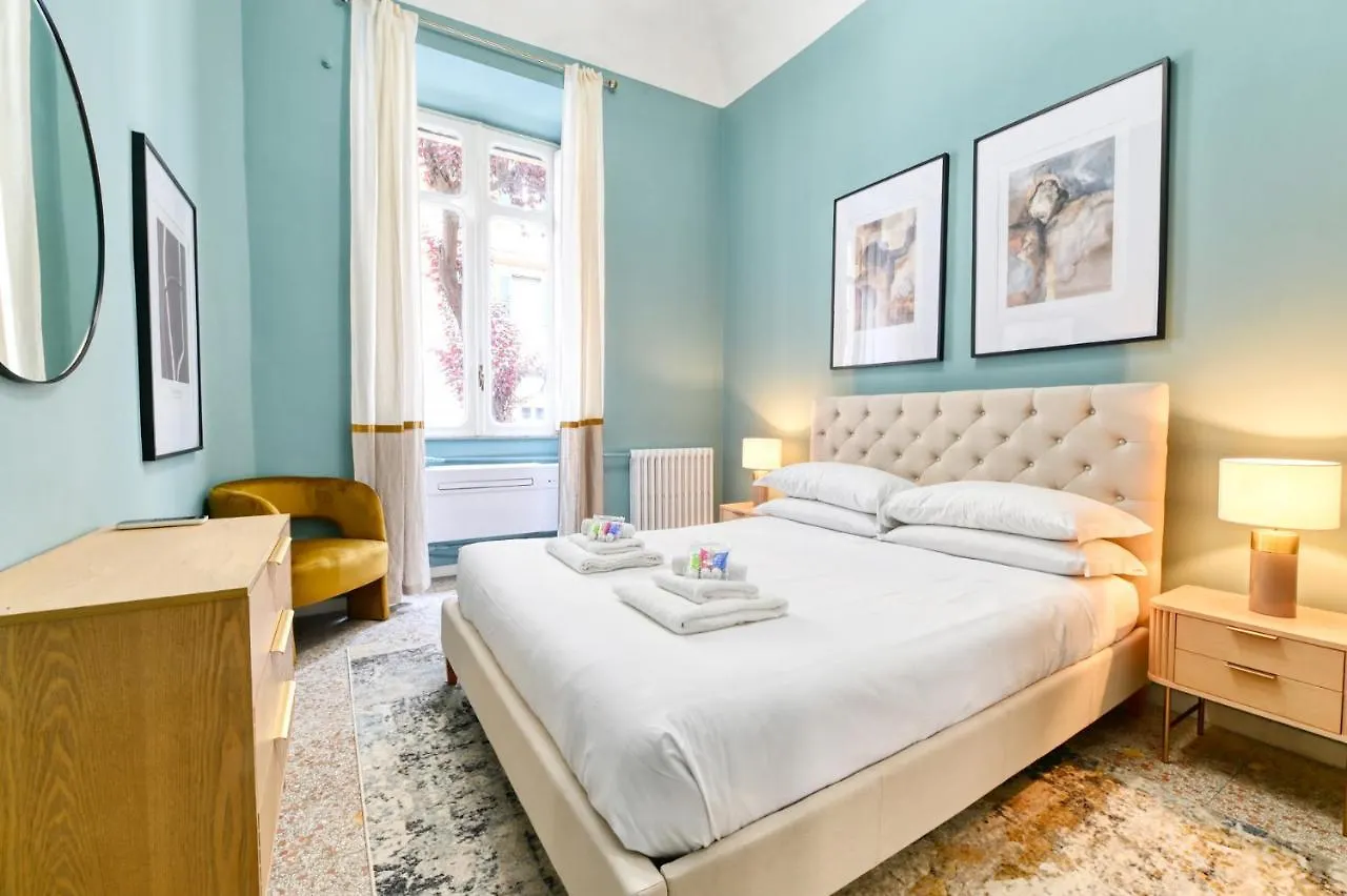 Elegant Oasis Among The Vatican And Via Del Corso Rome Apartment