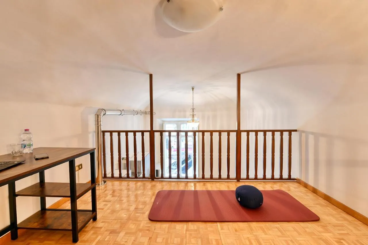 Apartment Elegant Oasis Among The Vatican And Via Del Corso Rome Italy